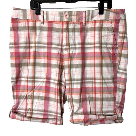 EDDIE BAUER Womens Pink Plaid Chino Bermuda Shorts Mid Rise  Roll Tab Cotton 15 - Picture 1 of 6